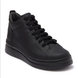 Camper Runner Up Lace Mid Sneaker